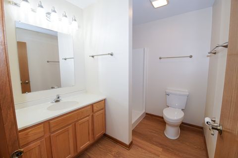 Tiny photo for 49 S Walnut Drive, North Aurora, IL 60542 (MLS # 12678108)