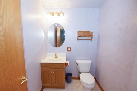Tiny photo for 49 S Walnut Drive, North Aurora, IL 60542 (MLS # 12678108)