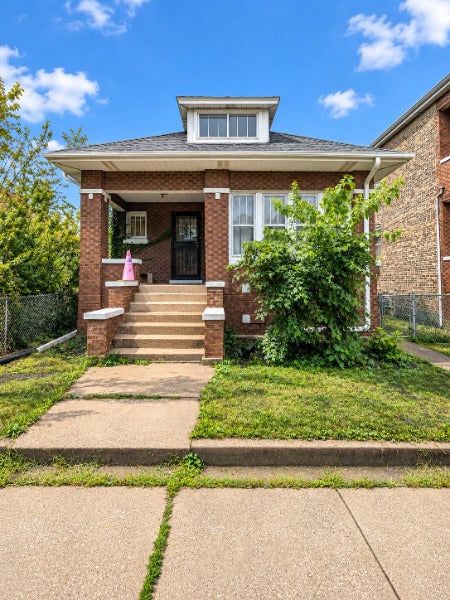 Photo of 4127 S Francisco Avenue, Chicago, IL 60632 (MLS # 12770511)