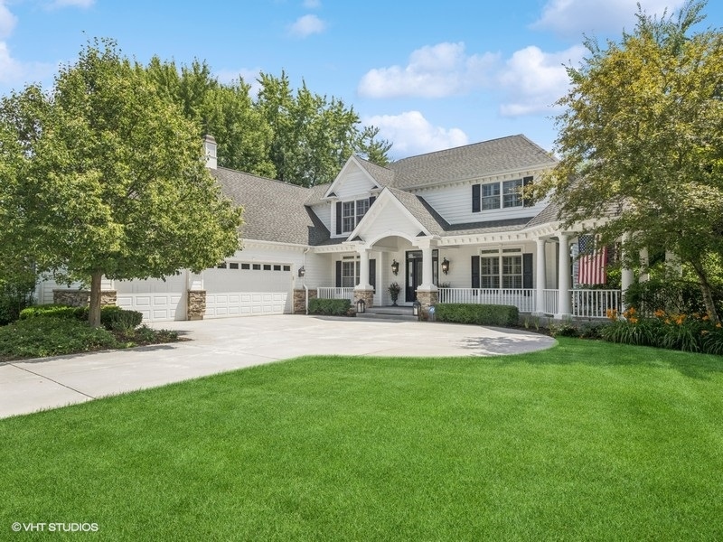 880 Hampstead Court