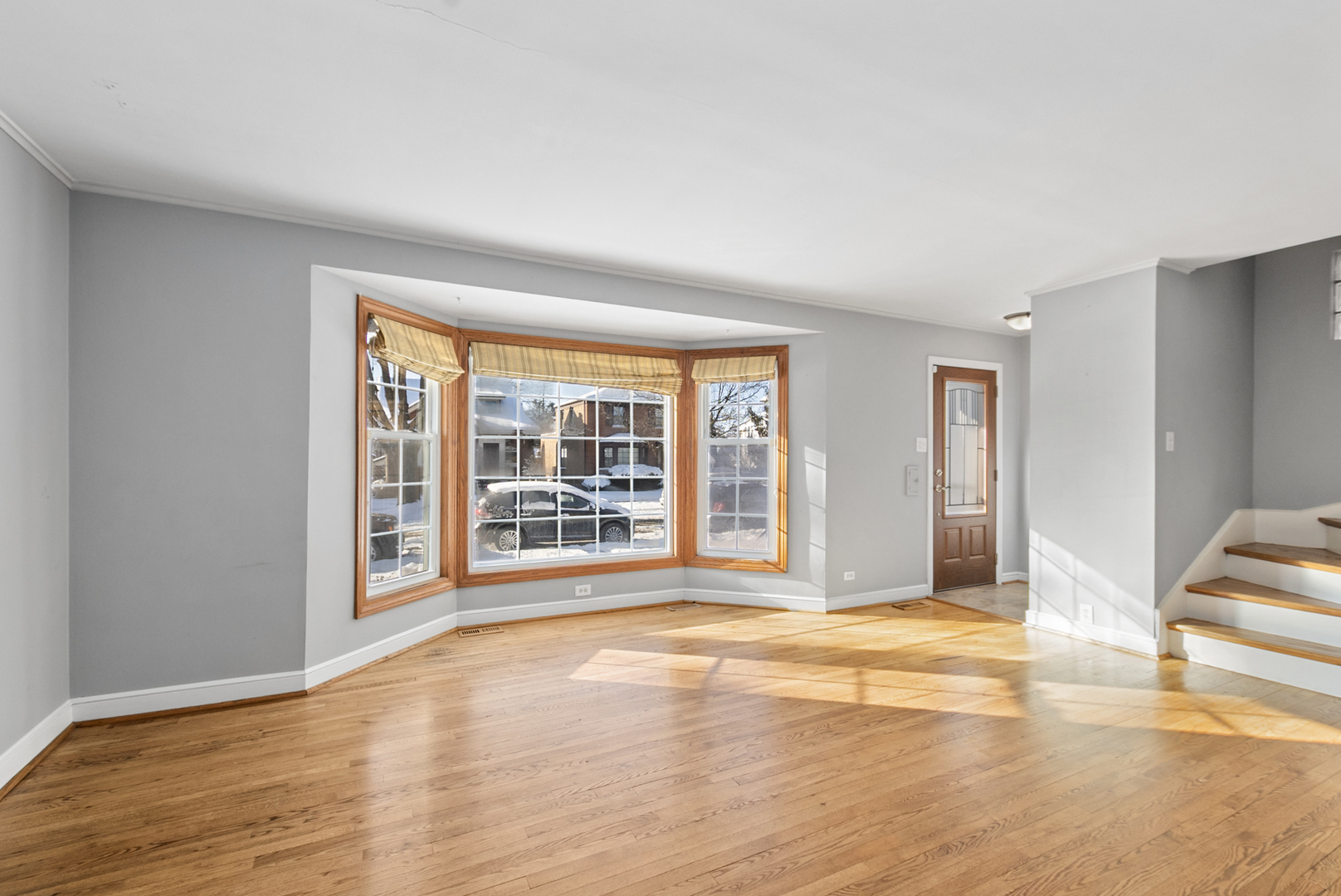 11131 S Artesian Avenue