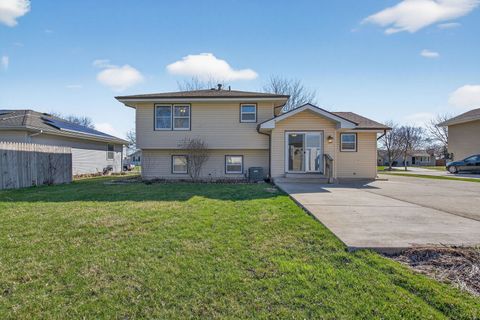 Tiny photo for 3005 Art Schultz Drive, Plainfield, IL 60586 (MLS # 12599620)