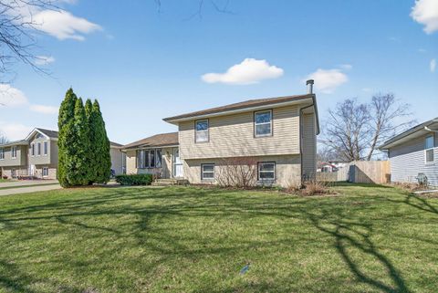 Tiny photo for 3005 Art Schultz Drive, Plainfield, IL 60586 (MLS # 12599620)