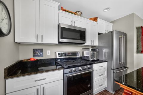 Tiny photo for 1513 Eadens Place, Dixon, IL 61021 (MLS # 12658279)