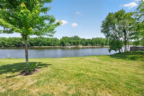 Tiny photo for 1513 Eadens Place, Dixon, IL 61021 (MLS # 12658279)