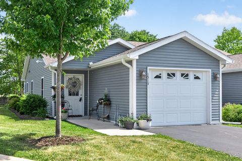 Photo of 1513 Eadens Place, Dixon, IL 61021 (MLS # 12658279)