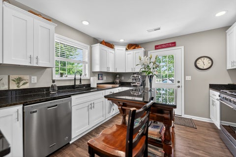 Tiny photo for 1513 Eadens Place, Dixon, IL 61021 (MLS # 12658279)