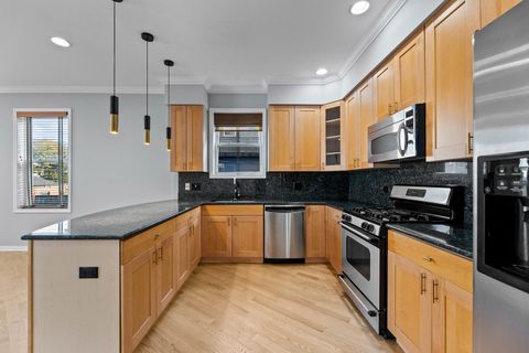 Tiny photo for 4105 S Drexel Boulevard #1SR, Chicago, IL 60653 (MLS # 12635037)