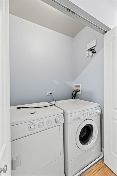 Tiny photo for 4105 S Drexel Boulevard #1SR, Chicago, IL 60653 (MLS # 12635037)
