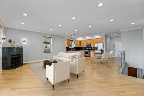 Tiny photo for 4105 S Drexel Boulevard #1SR, Chicago, IL 60653 (MLS # 12635037)