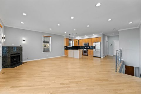 Tiny photo for 4105 S Drexel Boulevard #1SR, Chicago, IL 60653 (MLS # 12635037)
