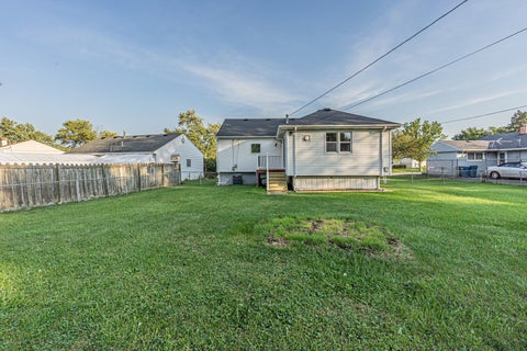 Tiny photo for 424 Mark Avenue, Glendale Heights, IL 60139 (MLS # 12761432)