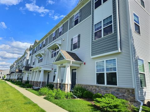 Photo of 2722 Lily Lane, Rolling Meadows, IL 60008 (MLS # 12689990)