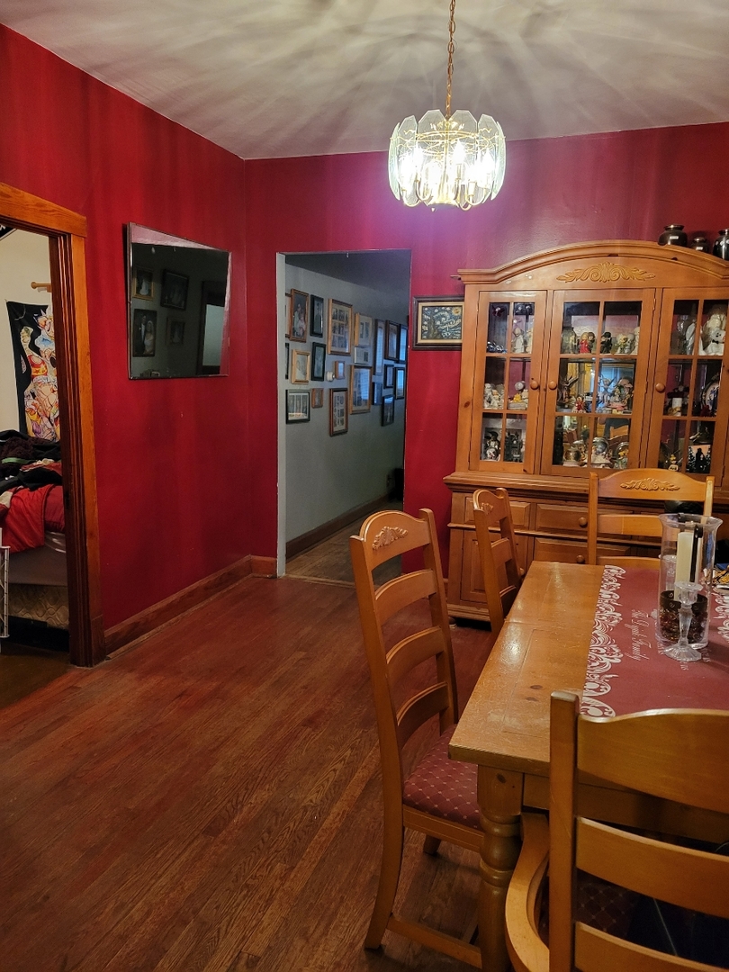 1254 W 31st Street