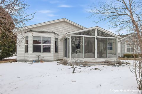 Tiny photo for 54 Rocking Horse Lane, Grayslake, IL 60030 (MLS # 12608261)