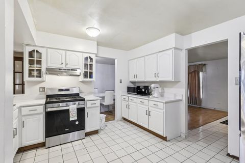 Tiny photo for 1114 185th Place, Homewood, IL 60430 (MLS # 12622462)