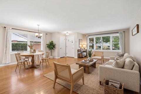 Tiny photo for 628 N Hickory Avenue, Arlington Heights, IL 60004 (MLS # 12751744)