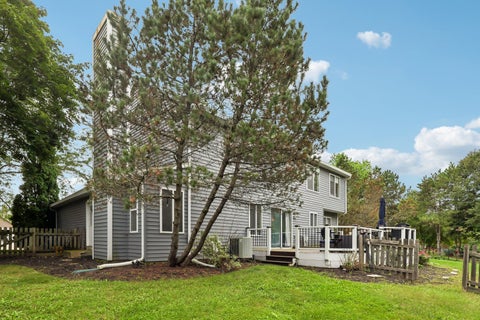 Tiny photo for 18106 W Hampshire Drive, Gurnee, IL 60031 (MLS # 12730286)