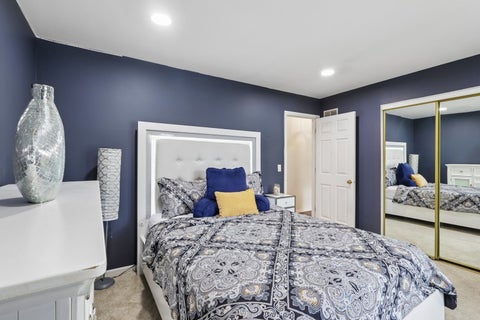 Tiny photo for 18106 W Hampshire Drive, Gurnee, IL 60031 (MLS # 12730286)