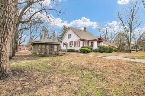 Tiny photo for 722 S Lynn Street, Champaign, IL 61820 (MLS # 12475733)