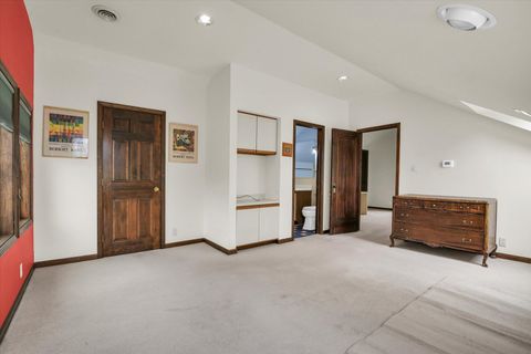 Tiny photo for 722 S Lynn Street, Champaign, IL 61820 (MLS # 12475733)