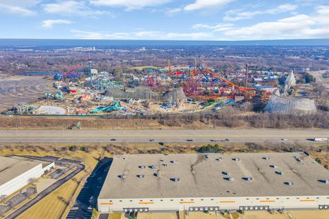 Tiny photo for 6063 Morningside Court, Gurnee, IL 60031 (MLS # 12575318)