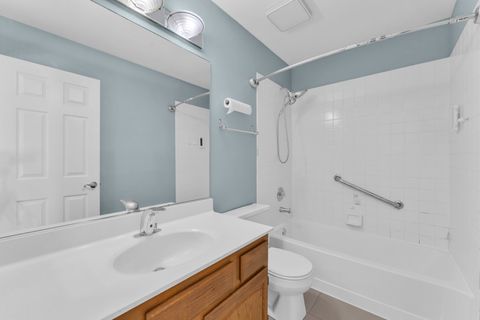 Tiny photo for 6063 Morningside Court, Gurnee, IL 60031 (MLS # 12575318)