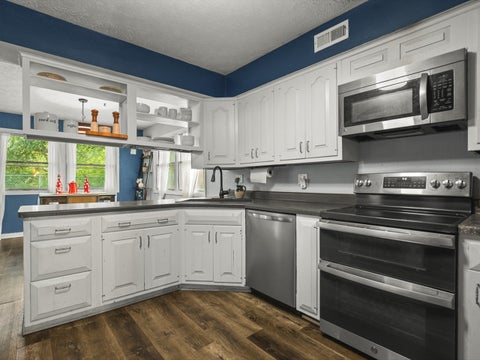 Tiny photo for 6538 Coach Lite Court, Loves Park, IL 61111 (MLS # 12771203)