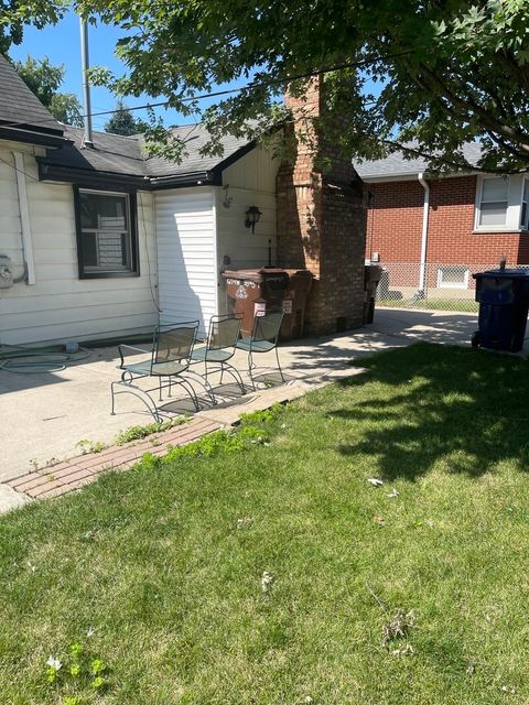 A home in Oak Lawn