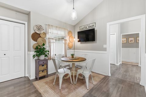 Tiny photo for 40 Fern Road, Lake Zurich, IL 60047 (MLS # 12619642)