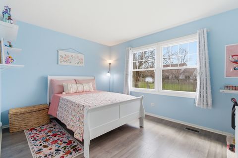 Tiny photo for 40 Fern Road, Lake Zurich, IL 60047 (MLS # 12619642)