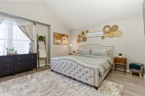 Tiny photo for 40 Fern Road, Lake Zurich, IL 60047 (MLS # 12619642)