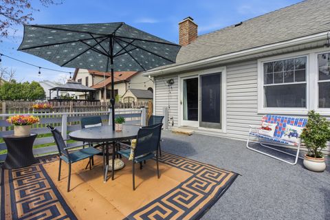 Tiny photo for 40 Fern Road, Lake Zurich, IL 60047 (MLS # 12619642)