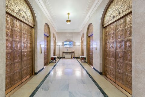 Tiny photo for 310 S Michigan Avenue #1001, Chicago, IL 60604 (MLS # 12609734)