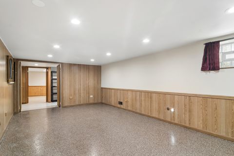 Tiny photo for 589 Jon Lane, Des Plaines, IL 60016 (MLS # 12606490)