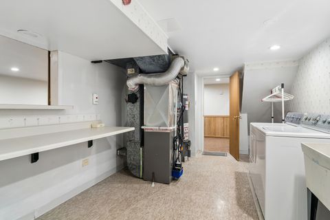 Tiny photo for 589 Jon Lane, Des Plaines, IL 60016 (MLS # 12606490)