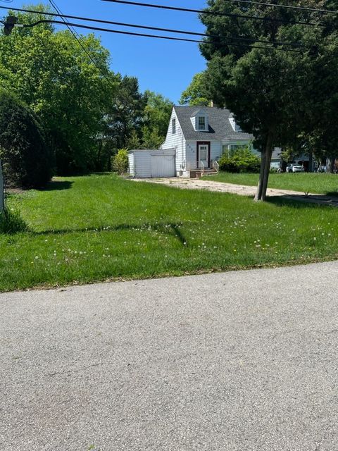 2020 N Chestnut Avenue Arlington Heights IL 60004