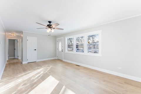 Tiny photo for 118 Well Street, Park Forest, IL 60466 (MLS # 12573428)