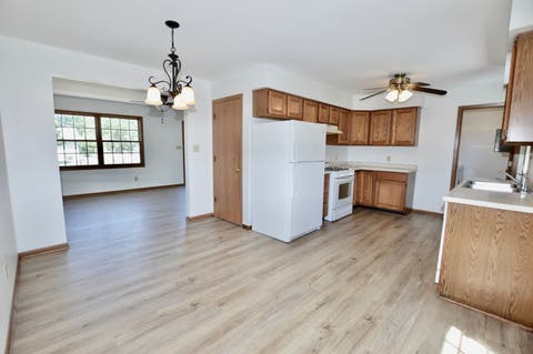 Tiny photo for 1509 Hickory Street, McHenry, IL 60051 (MLS # 12719059)