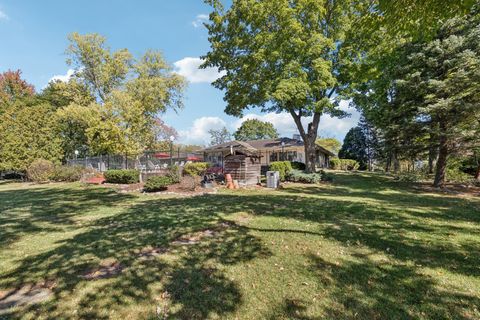 Tiny photo for 1090 Roselle Road, Inverness, IL 60067 (MLS # 12543584)