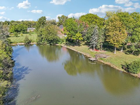 Tiny photo for 1090 Roselle Road, Inverness, IL 60067 (MLS # 12543584)