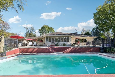 Tiny photo for 1090 Roselle Road, Inverness, IL 60067 (MLS # 12543584)