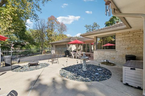 Tiny photo for 1090 Roselle Road, Inverness, IL 60067 (MLS # 12543584)