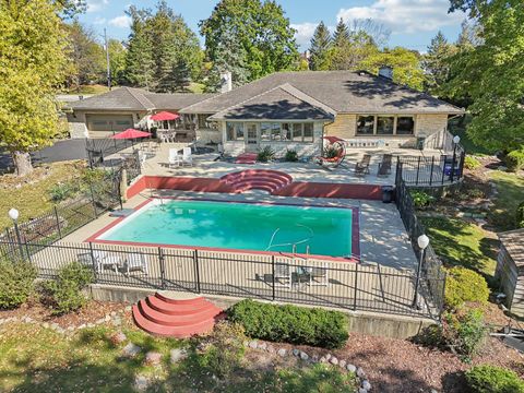 Tiny photo for 1090 Roselle Road, Inverness, IL 60067 (MLS # 12543584)