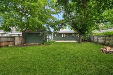 Tiny photo for 317 S 12th Street, St. Charles, IL 60174 (MLS # 12665456)