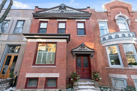 3842 N Alta Vista Terrace Chicago IL 60613