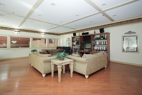 Tiny photo for 1 Bloomingdale Place #301, Bloomingdale, IL 60108 (MLS # 12471611)
