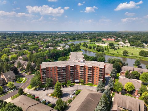 Tiny photo for 1 Bloomingdale Place #301, Bloomingdale, IL 60108 (MLS # 12471611)