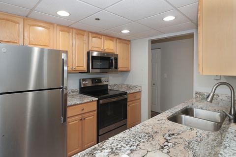 Tiny photo for 1 Bloomingdale Place #301, Bloomingdale, IL 60108 (MLS # 12471611)