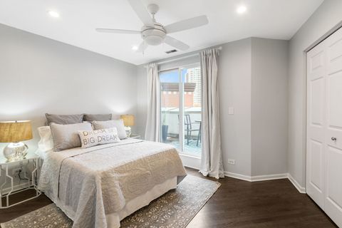 Tiny photo for 1522 S Prairie Avenue #H, Chicago, IL 60605 (MLS # 12521555)